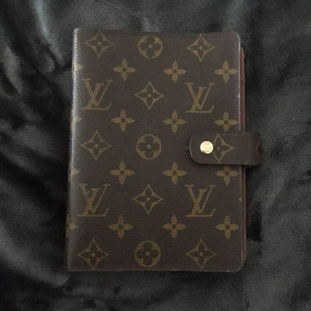 Louis Vuitton MM Agenda - in beautiful condition